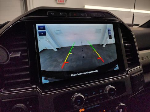 Used 2022 Ford F250 Lariat w/ Lariat Value Package image 17