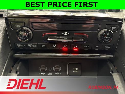 New 2025 Jeep Grand Cherokee Laredo X image 29