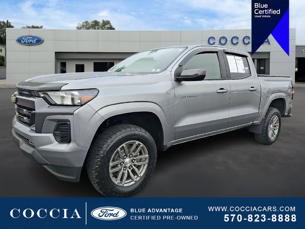 Used 2023 Chevrolet Colorado LT AWD/4WD image 1