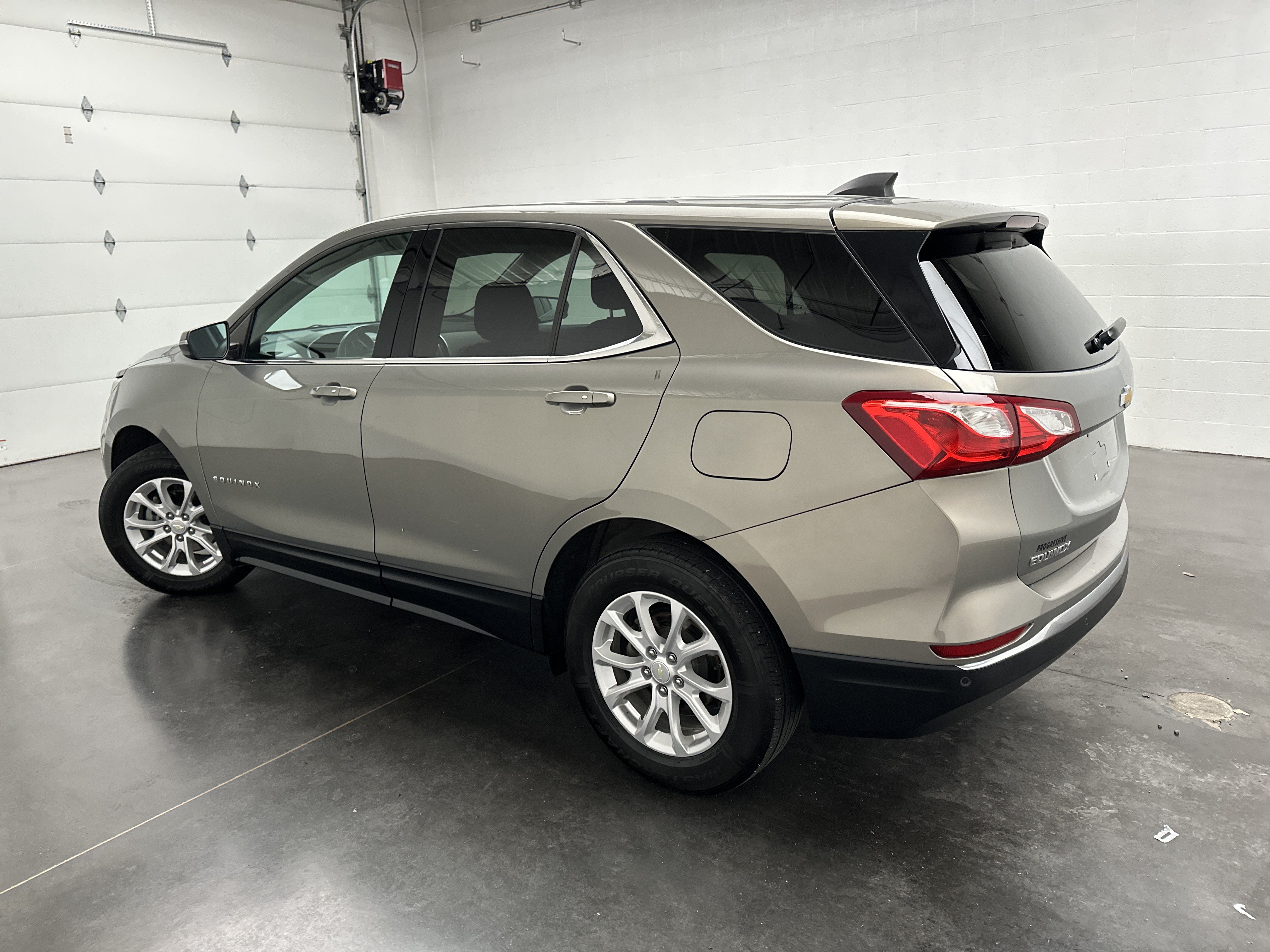 Used 2018 Chevrolet Equinox LT AWD/4WD image 7