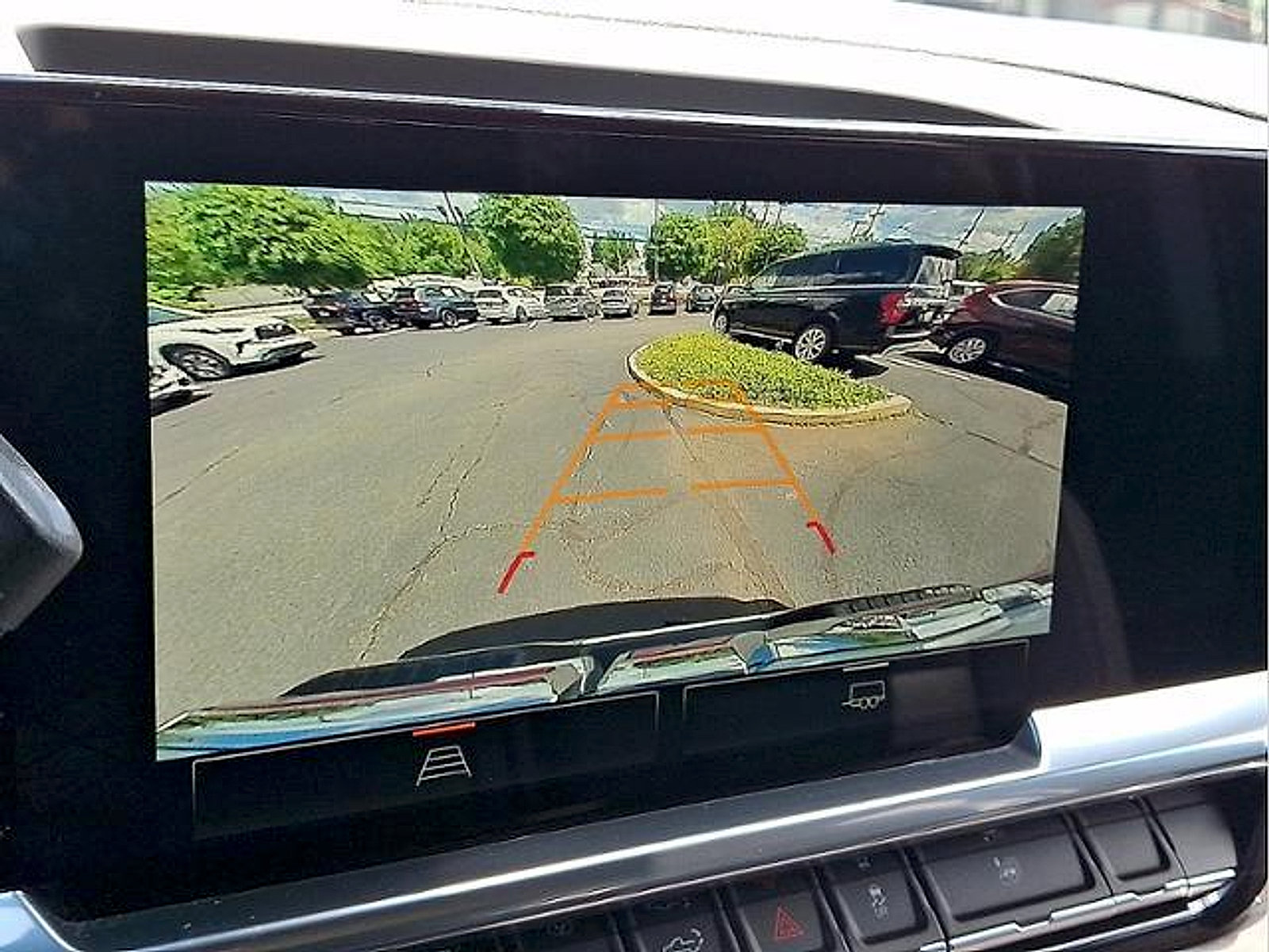 Used 2026 GMC Sierra 1500 SLT AWD/4WD image 16