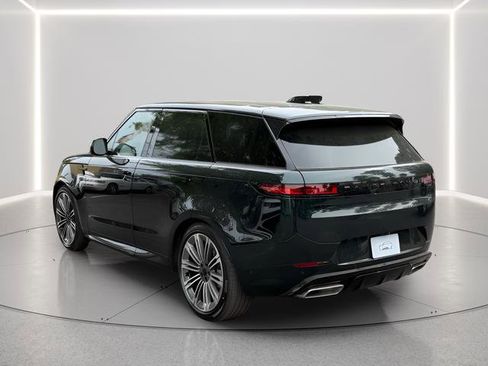 New 2026 Land Rover Range Rover Sport Dynamic SE AWD/4WD image 3