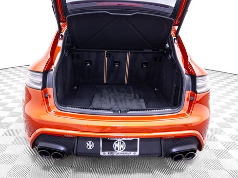Certified 2022 Porsche Macan GTS AWD/4WD image 25