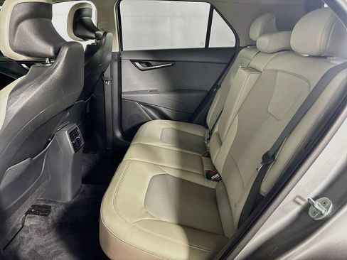 Certified 2023 Kia Niro EX FWD image 21
