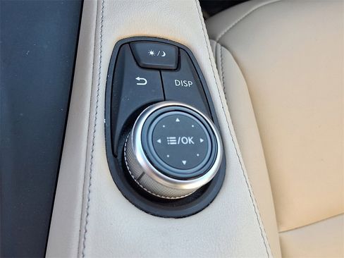 Used 2021 INFINITI QX50 Luxe w/ Cargo Package image 23