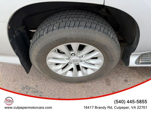 Used 2016 Lexus GX 460 w/ Premium Package AWD/4WD image 29