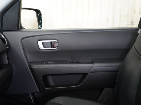 Used 2012 Honda Pilot Touring image 32