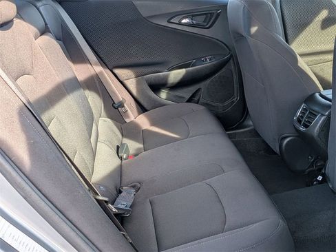 Used 2024 Chevrolet Malibu LT image 29