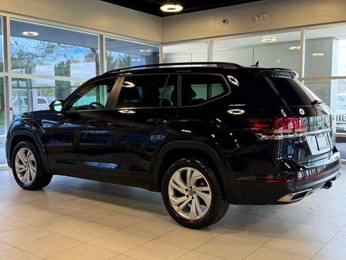 Used 2023 Volkswagen Atlas SE w/ Panoramic Sunroof Package AWD/4WD image 14