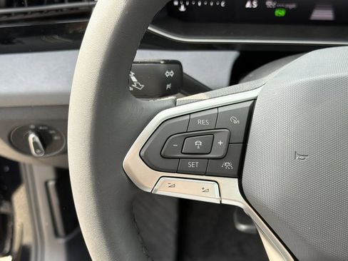 New 2026 Volkswagen Jetta SE image 23