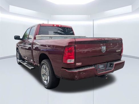 Used 2017 RAM 1500 Express w/ Express Value Package AWD/4WD image 6