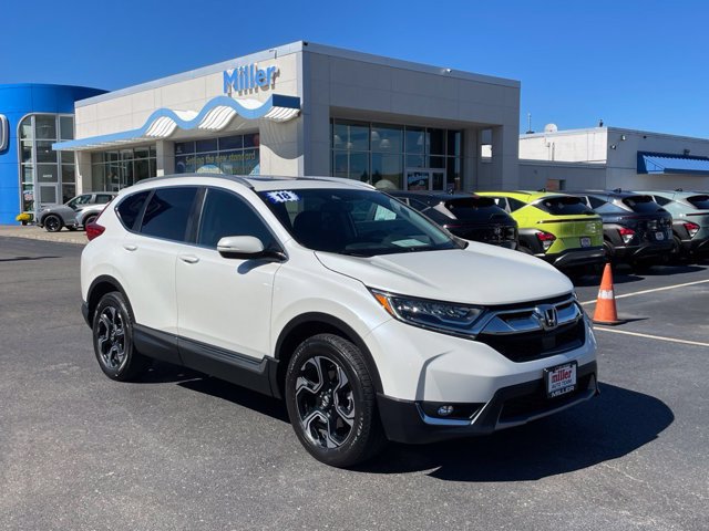 Used 2018 Honda CR-V Touring image 2