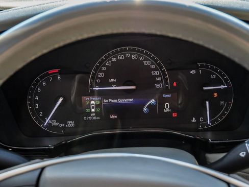 Used 2017 Cadillac XT5 Luxury w/ Driver Awareness Package FWD image 37