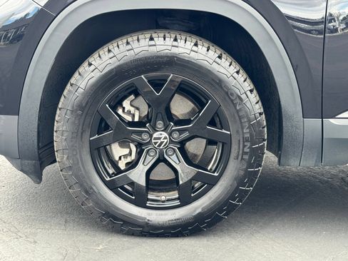 Used 2024 Volkswagen Atlas Peak Edition SEL AWD/4WD image 74