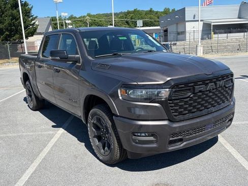 New 2026 RAM 1500 Big Horn AWD/4WD image 8
