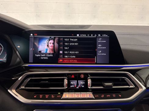 Used 2020 BMW X5 xDrive40i w/ Premium Package image 39