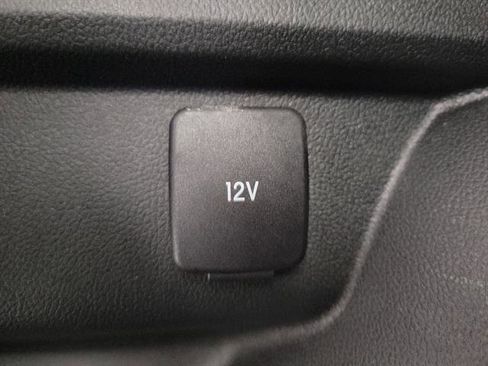 Used 2021 Ford Escape Titanium image 9