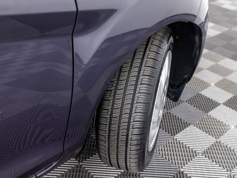 Used 2012 Ford Fiesta S image 38