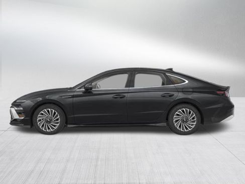 New 2026 Hyundai Sonata Limited image 2