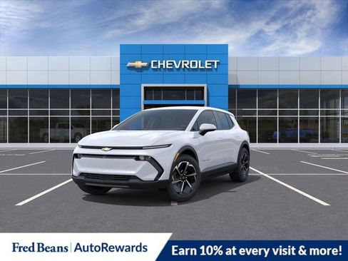 New 2026 Chevrolet Equinox EV LT image 8