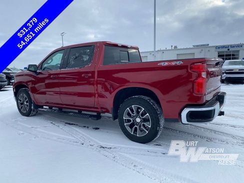 Used 2023 Chevrolet Silverado 1500 LT w/ Convenience Package II image 6