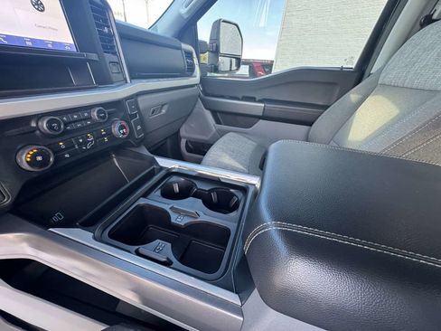 Used 2024 Ford F250 XLT image 21