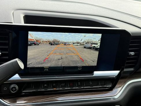 Used 2023 Chevrolet Silverado 1500 RST image 22