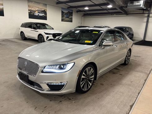 Used 2018 Lincoln MKZ Reserve w/ Technology Package image 2