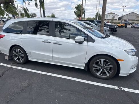 Used 2024 Honda Odyssey Touring image 10