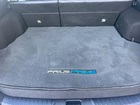 Certified 2020 Toyota Prius Prime XLE w/ Carpet Mat Package image 17