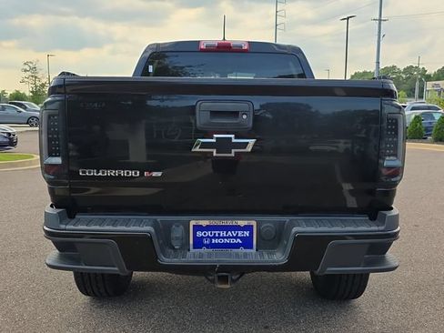 Used 2020 Chevrolet Colorado W/T w/ WT Convenience Package AWD/4WD image 4