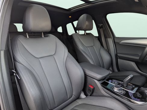 Used 2021 BMW X4 xDrive30i w/ M Sport Package image 29