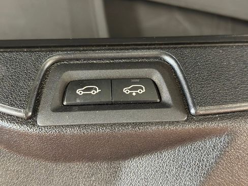 Used 2023 BMW X5 xDrive45e w/ Executive Package image 43