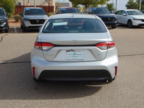Used 2024 Toyota Corolla LE FWD image 5