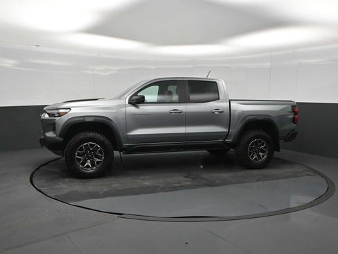 Used 2024 Chevrolet Colorado ZR2 w/ ZR2 Convenience Package III AWD/4WD image 4