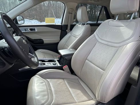 Used 2021 Ford Explorer Platinum w/ Equipment Group 601A image 41