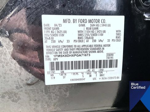 Used 2023 Ford Explorer XLT w/ Equipment Group 202A AWD/4WD image 30
