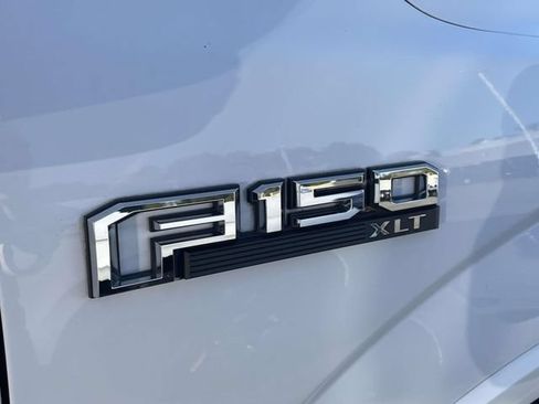 Used 2018 Ford F150 XLT w/ Equipment Group 302A Luxury AWD/4WD image 10