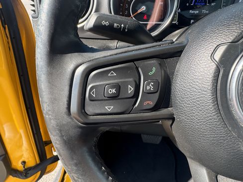 Used 2021 Jeep Wrangler Sport AWD/4WD image 18