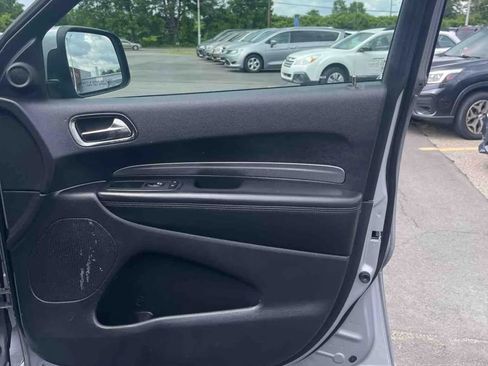 Used 2019 Dodge Durango GT image 19