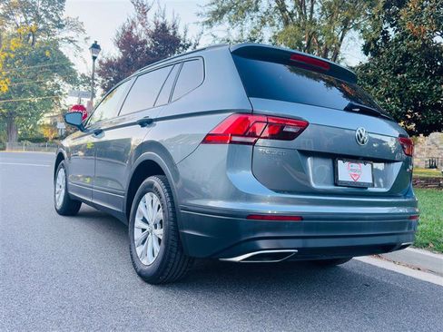Used 2018 Volkswagen Tiguan S AWD/4WD image 11