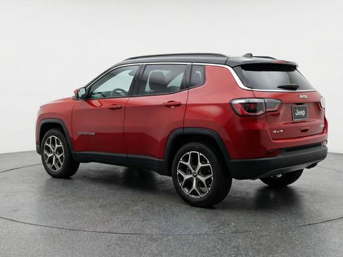 Used 2025 Jeep Compass Limited AWD/4WD image 6