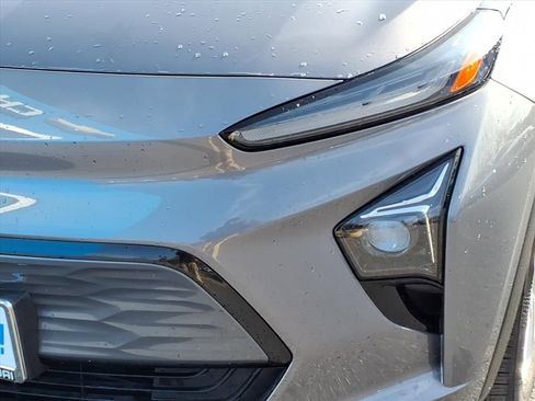 Certified 2023 Chevrolet Bolt EUV LT w/ Driver Confidence Package image 6