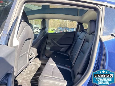 Used 2022 Tesla Model Y Performance image 25