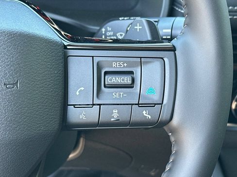 New 2026 Nissan Rogue Platinum w/ Tech Package AWD/4WD image 25