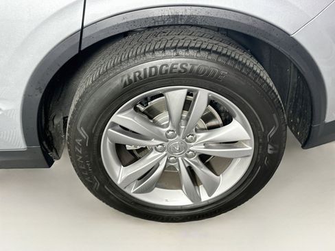 Used 2024 Acura MDX SH-AWD image 11