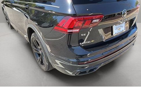 Used 2023 Volkswagen Tiguan SE R-Line FWD image 5