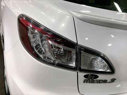 Used 2010 MAZDA MAZDA3 s Grand Touring image 28