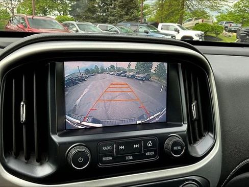 Used 2016 GMC Canyon SLT w/ Driver Alert Package AWD/4WD image 15