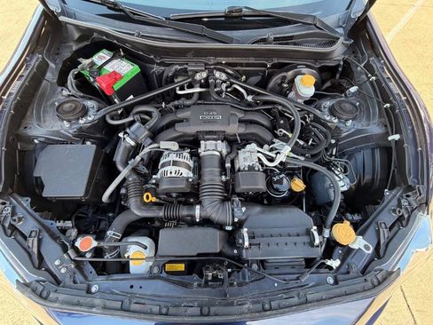 Used 2017 Toyota 86 image 7